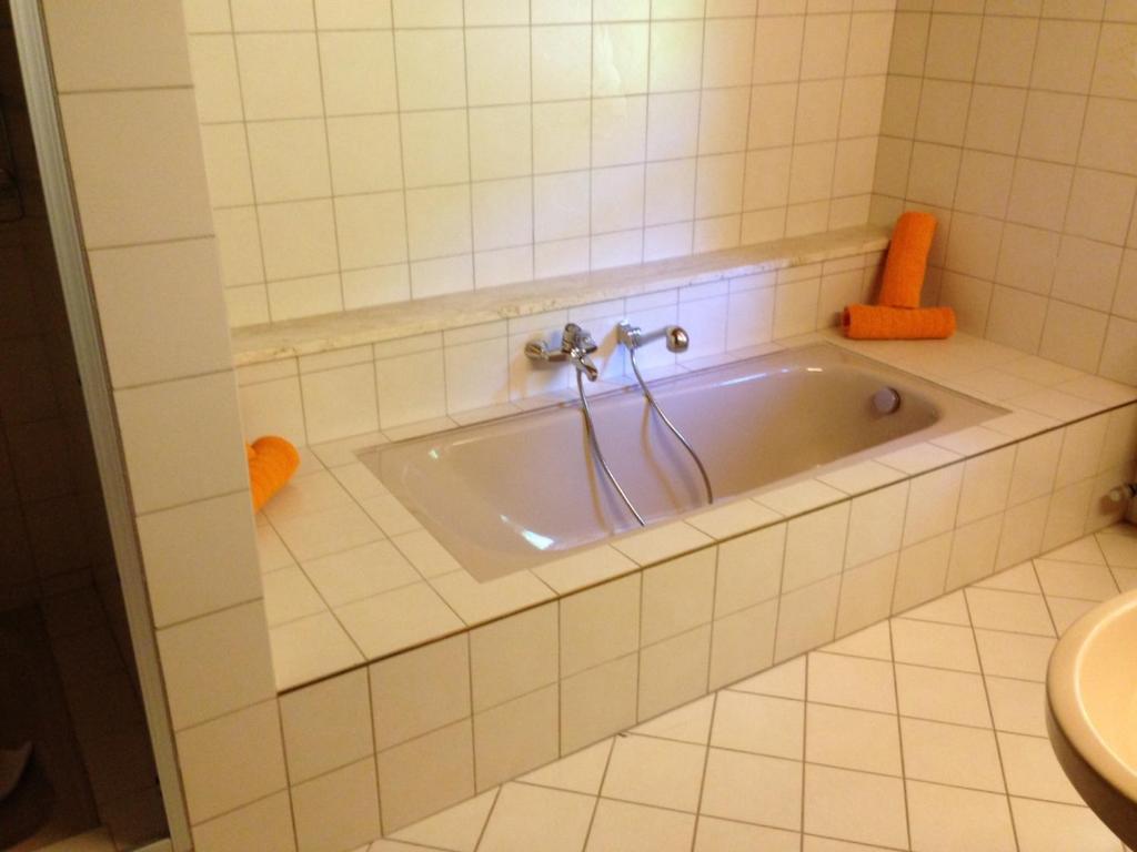 Appartements am See Neukirchen am Großvenediger Kamer foto